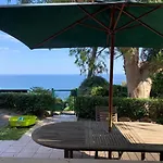 Villa Cannes Directly On The Sea